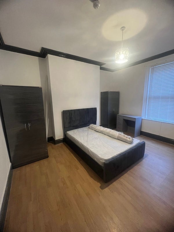 Room Latham Street in Preston