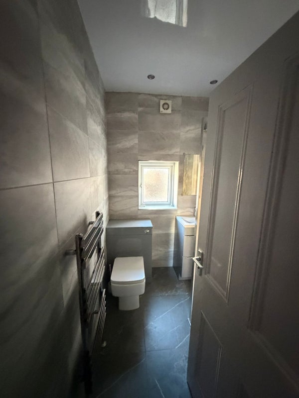 Room Woodbine Street in Liverpool
