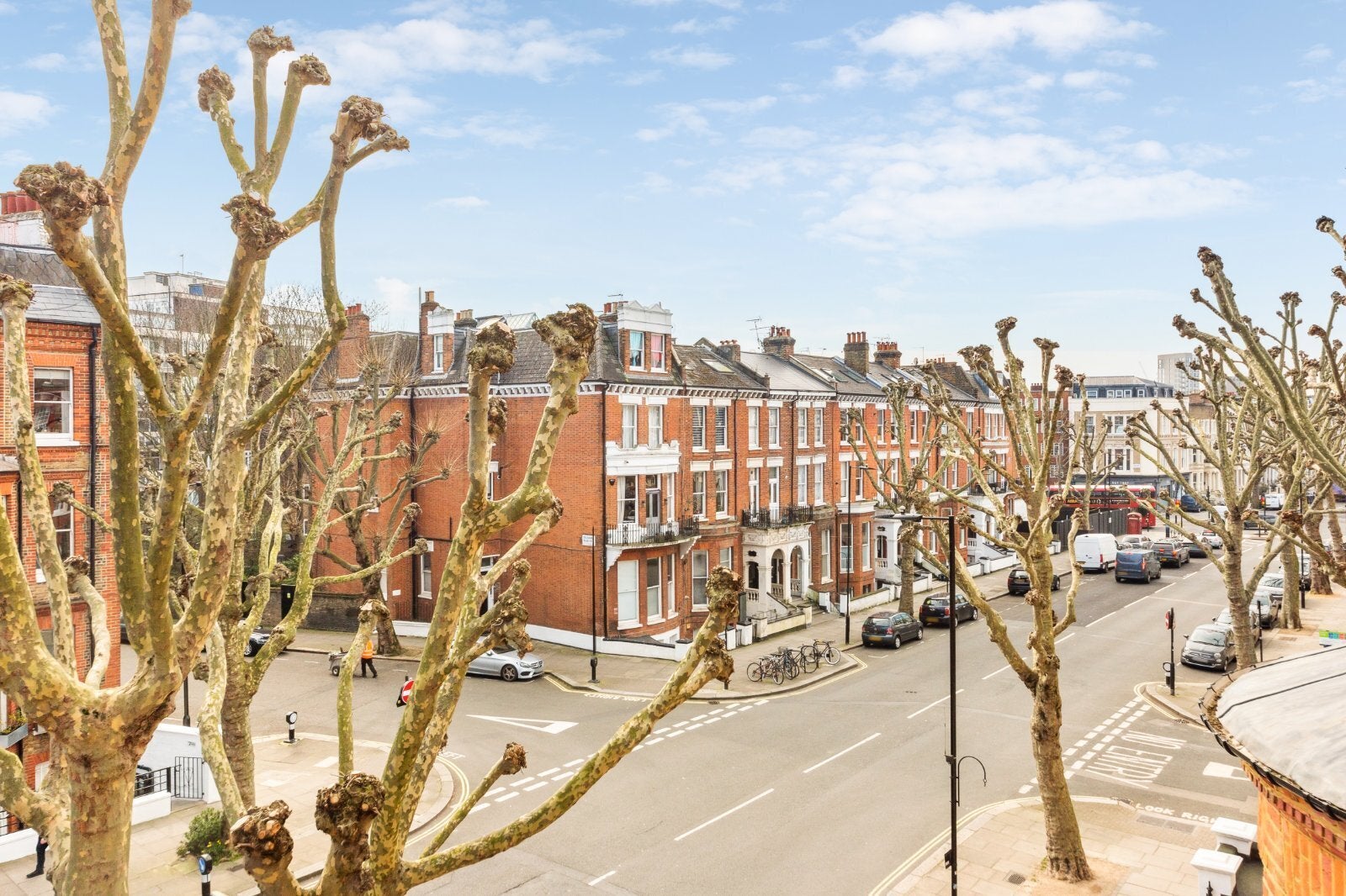 Flat Elgin Avenue in City of Westminster