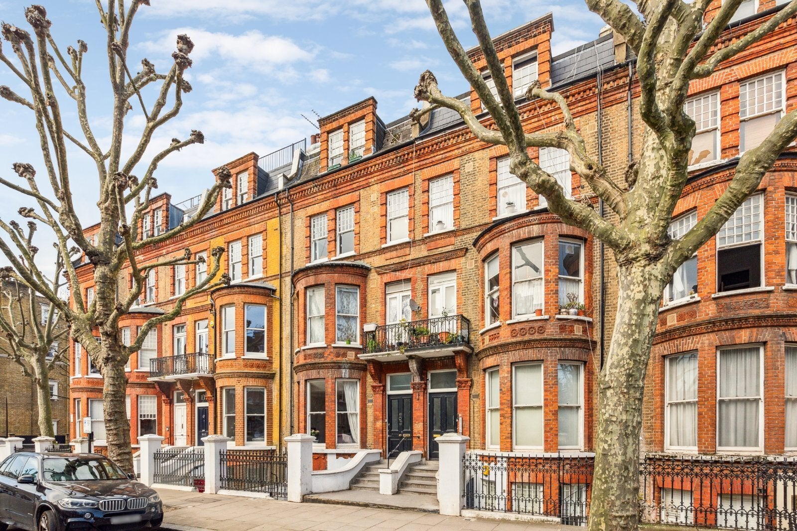 Flat Elgin Avenue in City of Westminster