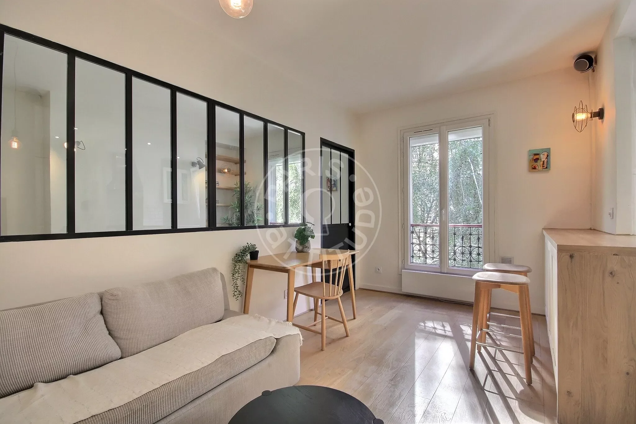 Appartement Rue des Saules à Paris