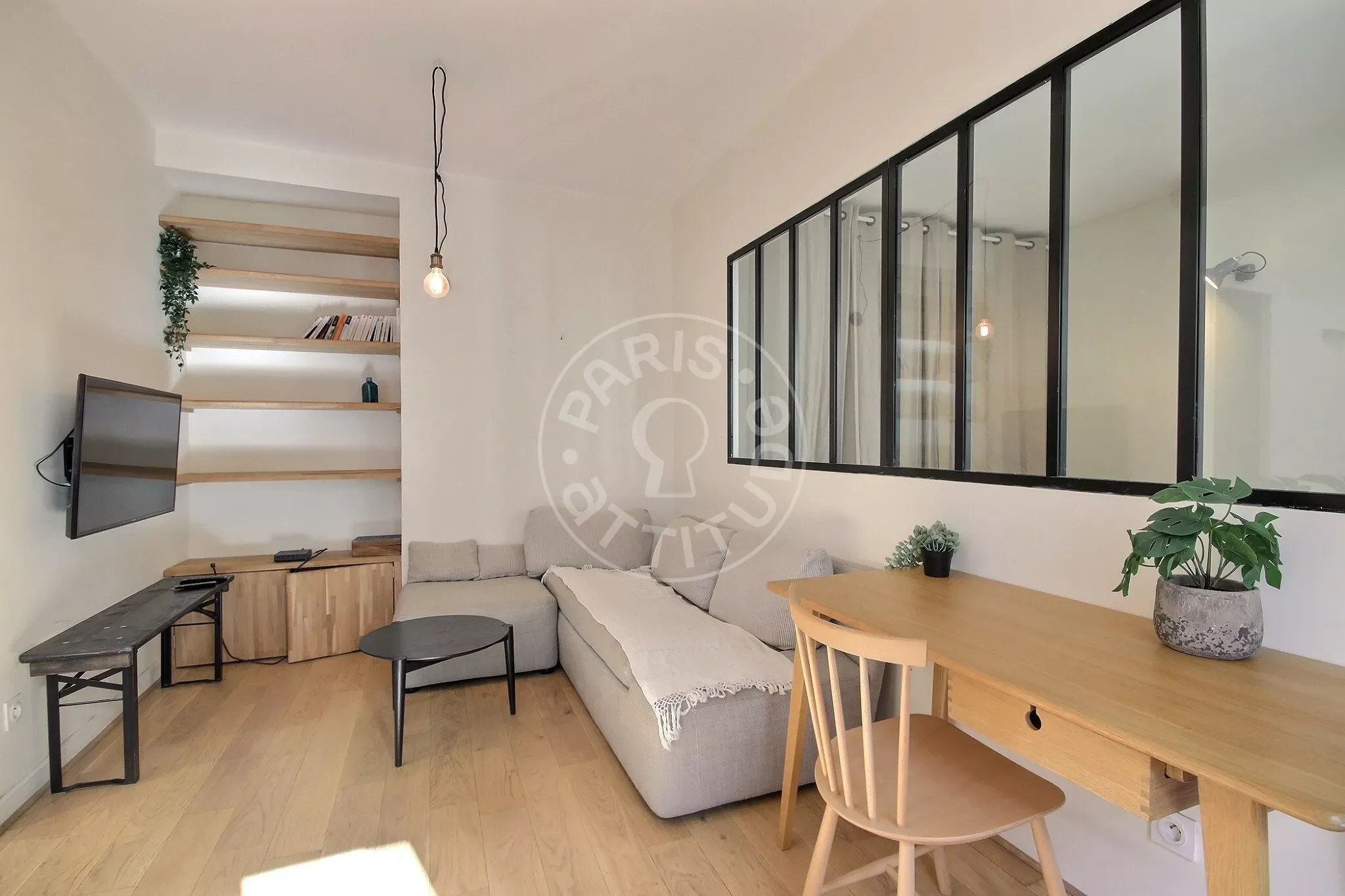Appartement Rue des Saules à Paris