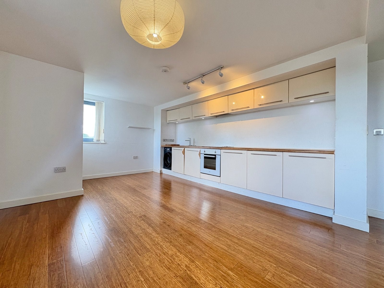 Flat Beeston Road in Leeds