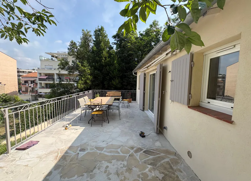 Maison Rue Victor Hugo à Cagnes-sur-Mer