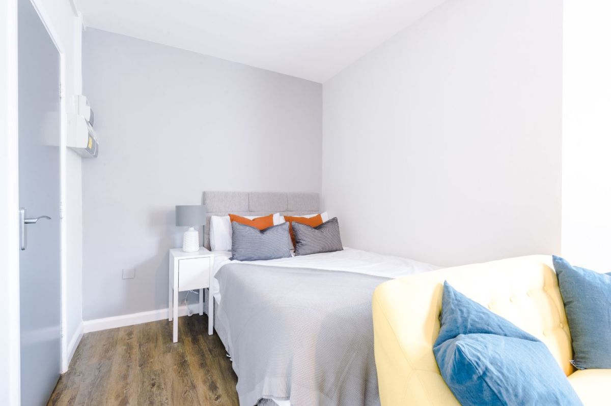Flat Burdon Terrace in Newcastle upon Tyne