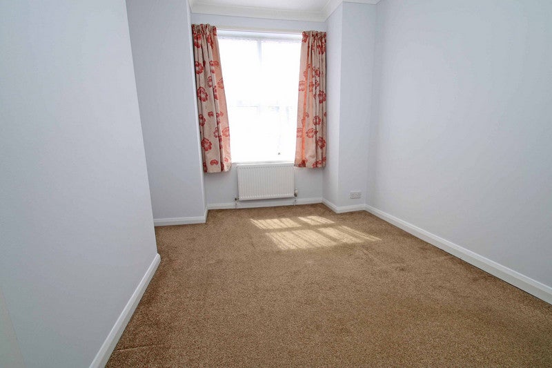 Flat Shanklin Road in Brighton