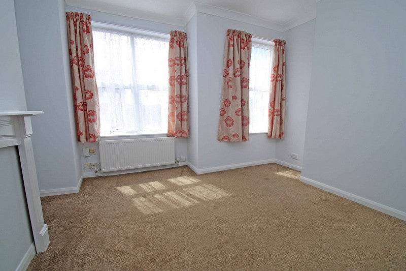 Flat Shanklin Road in Brighton