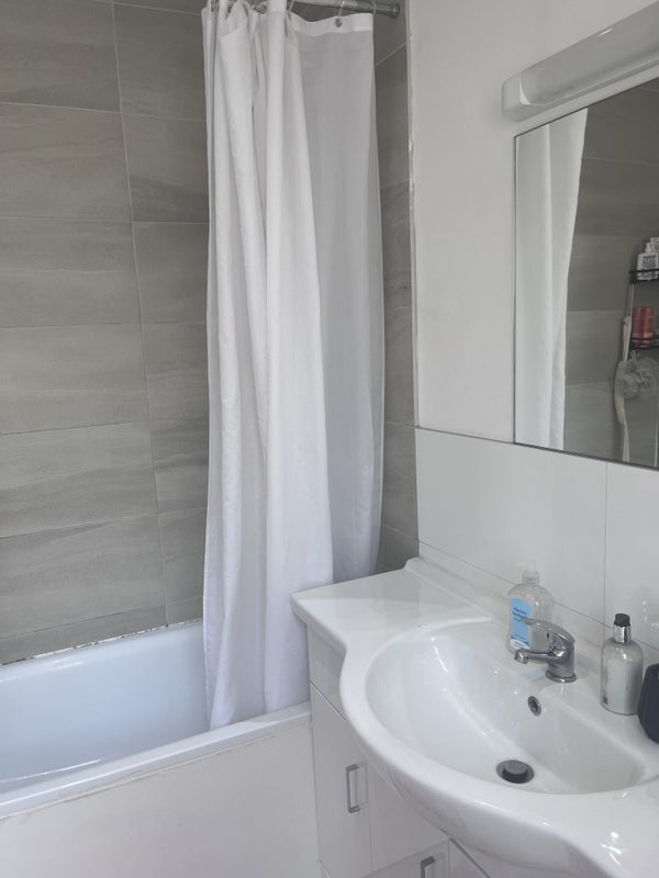 Room Swilly Mews in Greater London