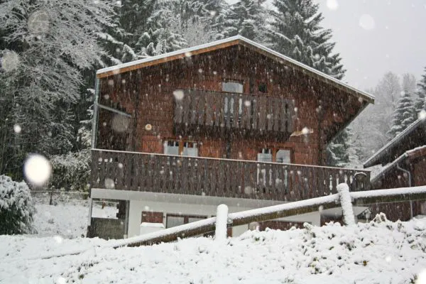 Maison Route du Mont Chalon à Thollon-les-Mémises