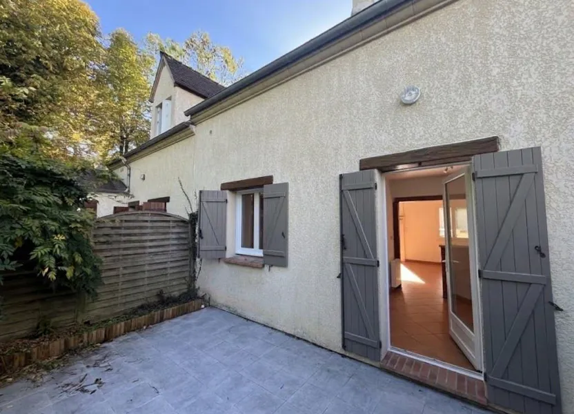 Flat Rue du Val Morin in Pacy-sur-Eure