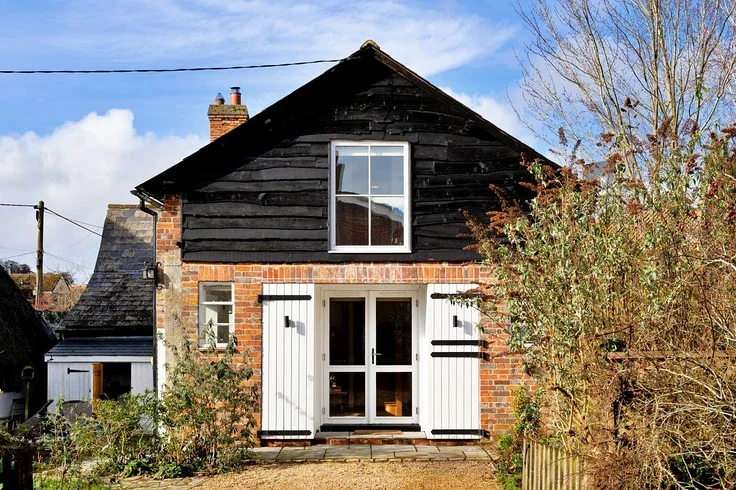 House B4192 in Marlborough