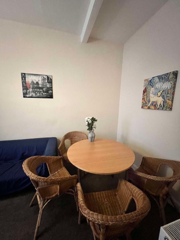 Room Ashley Place in City of Edinburgh