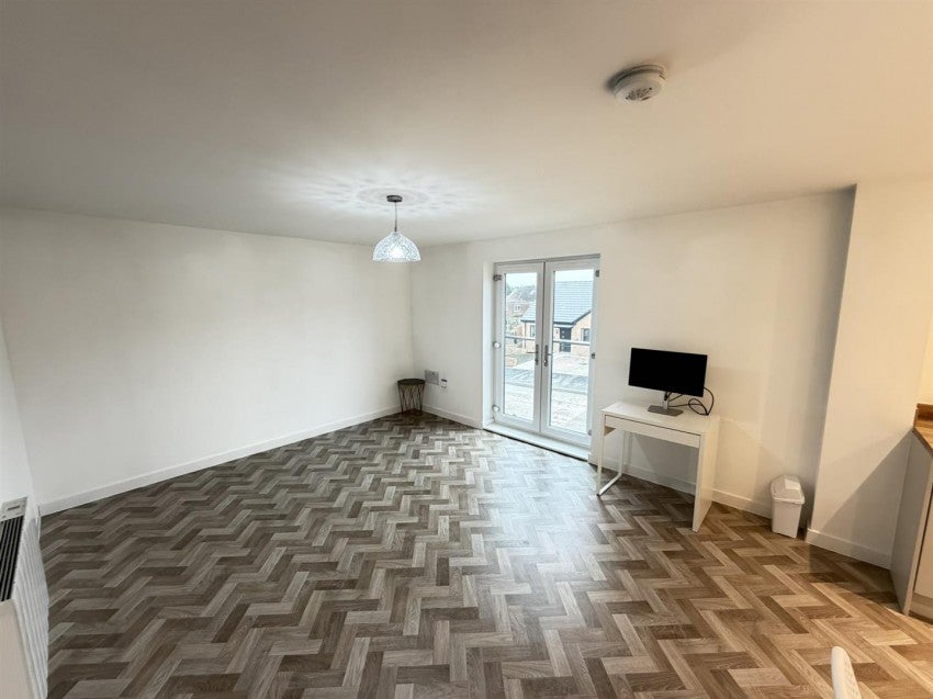 Flat Howley Avenue in Leeds