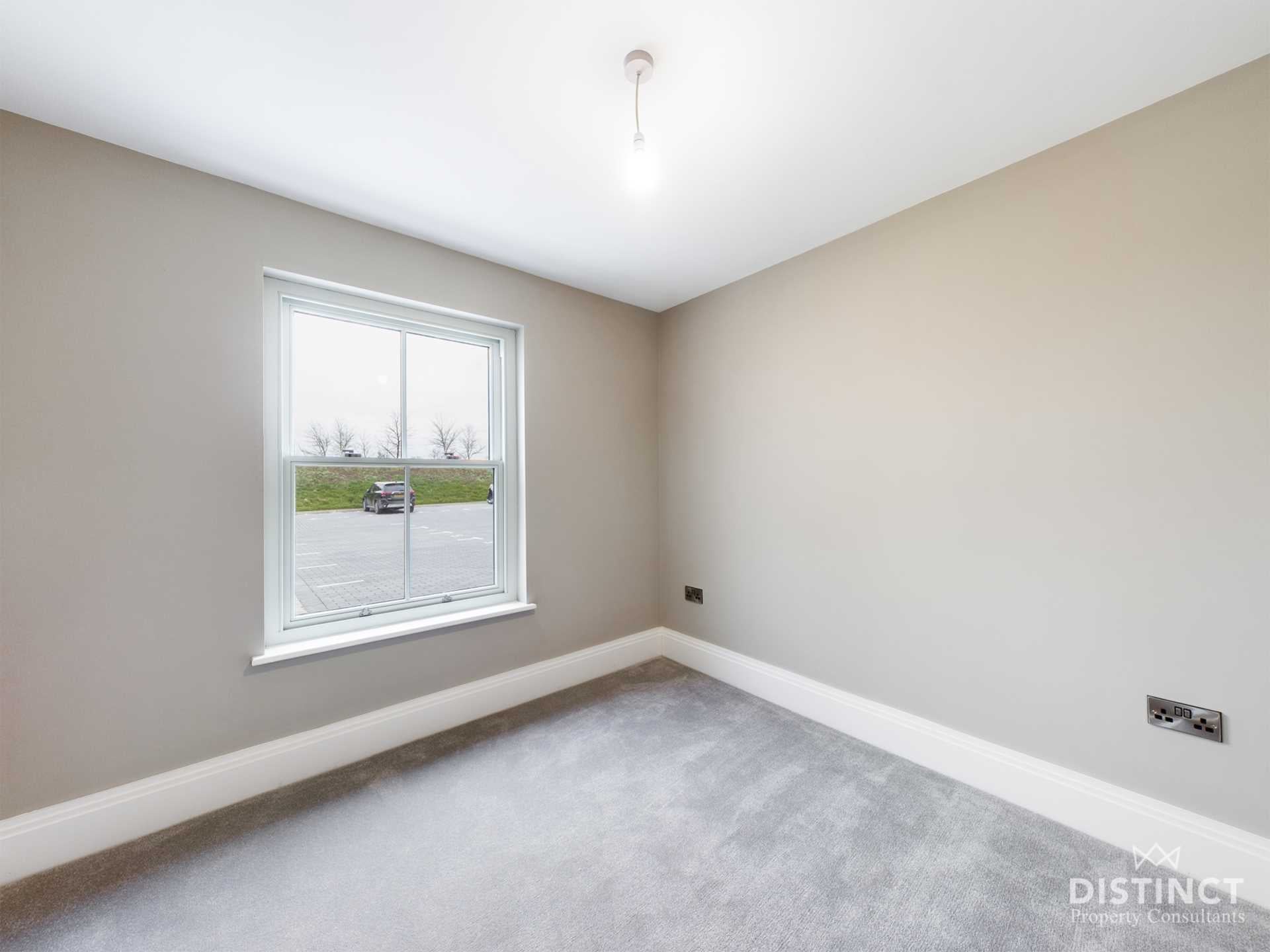 Flat Windrush in Highworth