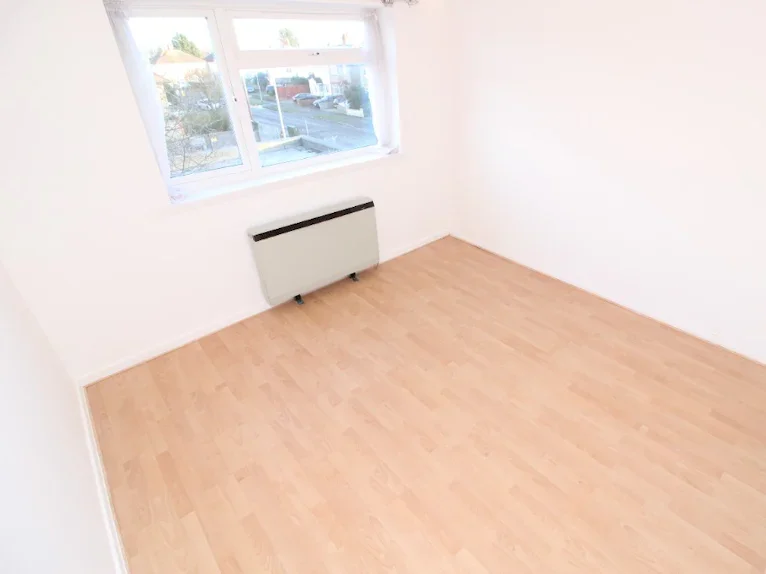 Flat Shinfield Road in Reading