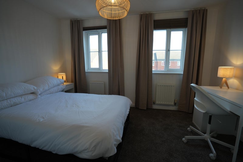 Room Beatrix Place in Bristol