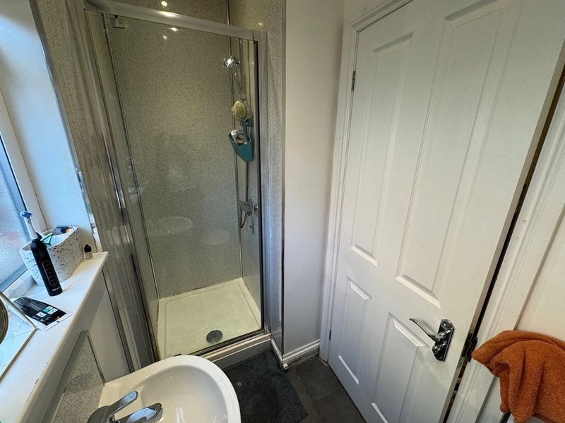 Room Colwick Road in Nottingham