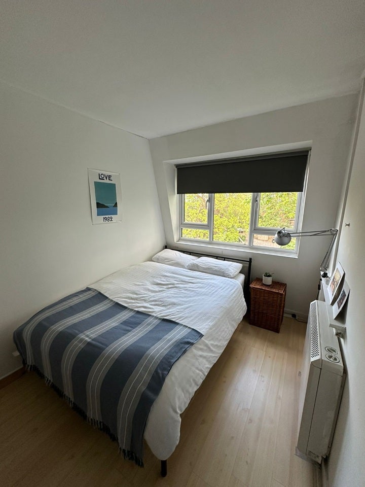 Flat Mycenae Road in Greater London