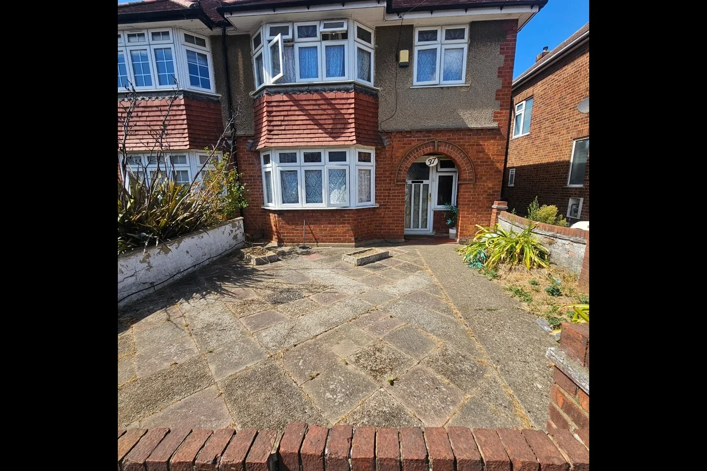 House Armytage Road in Greater London