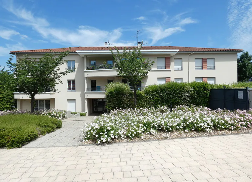 Flat Boulevard du Général de Gaulle in Oullins-Pierre-Bénite