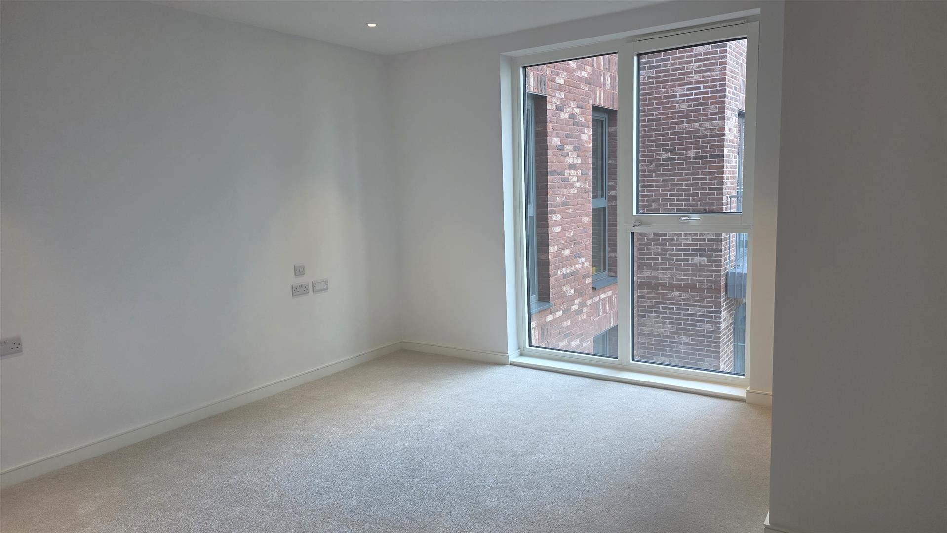 Flat Beaconsfield Road in Greater London