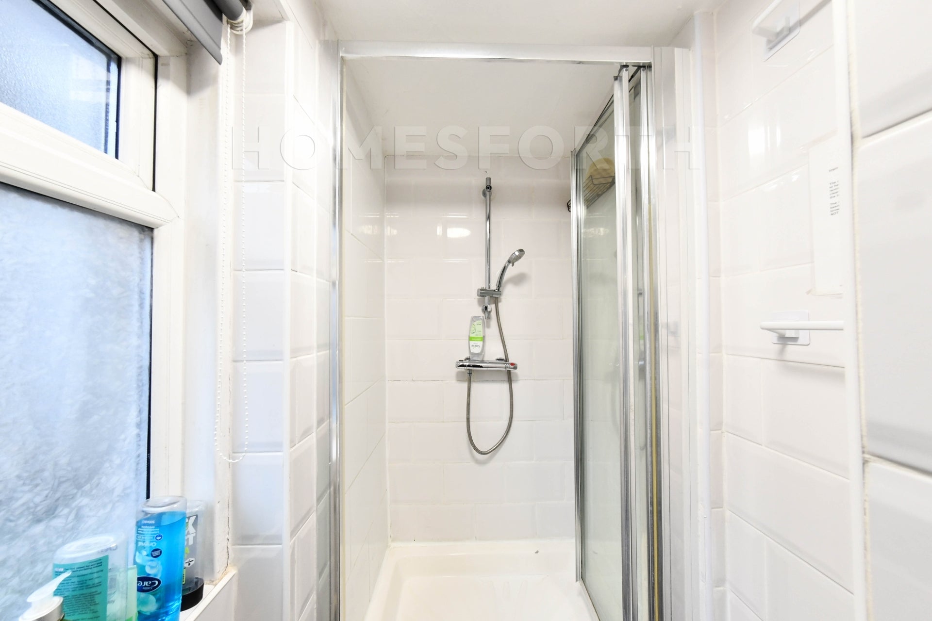 Room Agincourt Road in Greater London