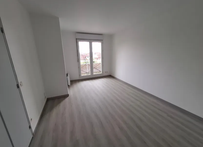 Appartement Avenue du Chemin de Fer à Compiègne