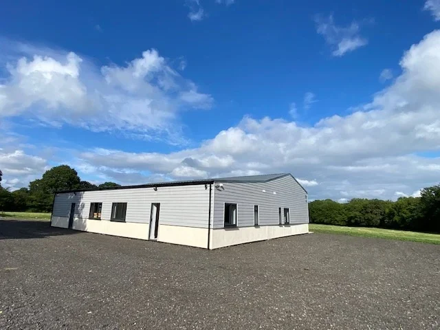 House Partridge Lane in Mole Valley