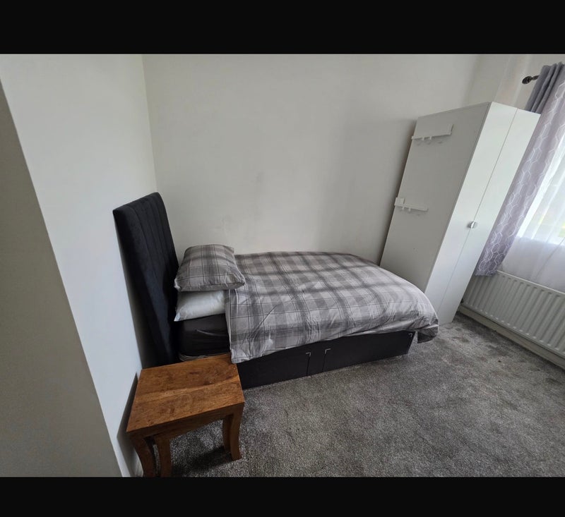 Room Kelvinhaugh Street in Glasgow