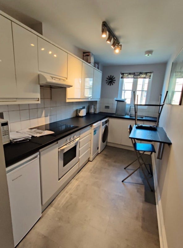 Room Oswin Street in Greater London