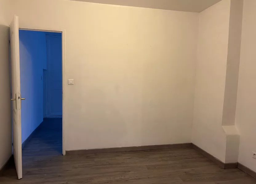 Appartement Place Aristide Briand à Château-Renault