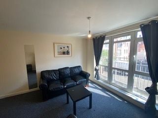 Flat Greyfriars Road in Coventry