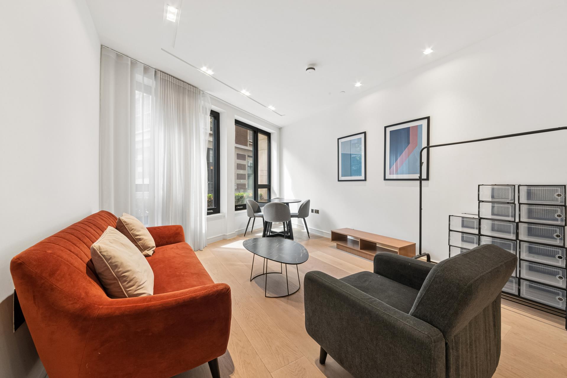 Flat Portugal Street in City of Westminster