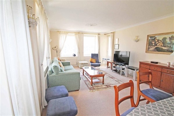 Flat Grand Avenue in Hove