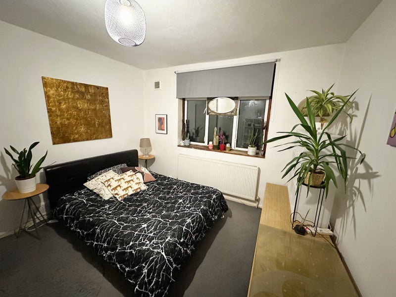 Room Pellatt Grove in Greater London