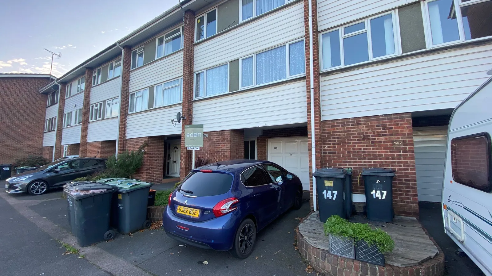 Flat Kingfisher Road in Tonbridge and Malling