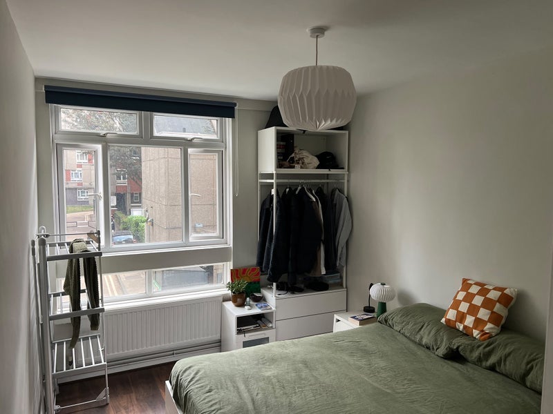 Room Diss Street in Greater London