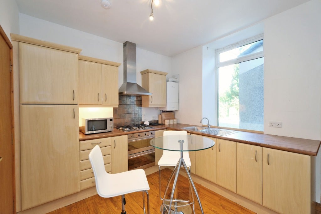 Flat Holburn Street in Aberdeen City