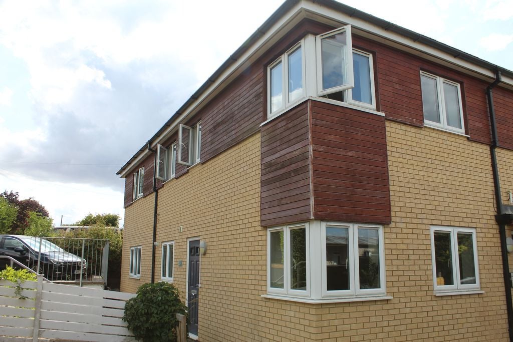 Flat Brampton Road in Oxford