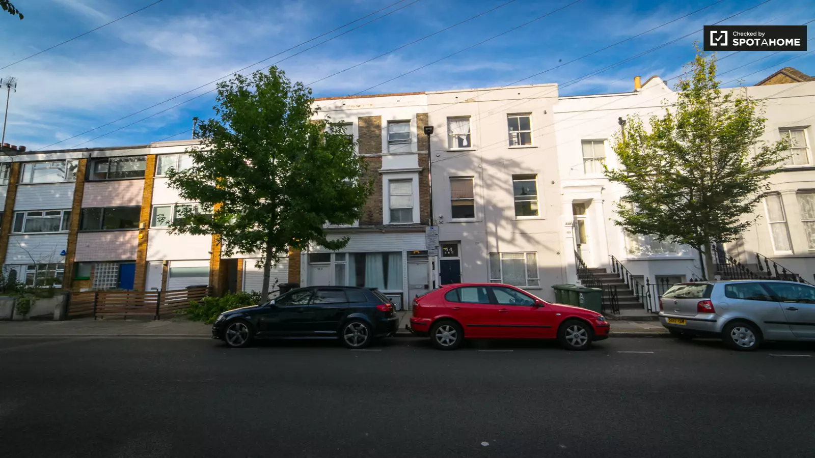 Flat Sonderburg Road in Greater London