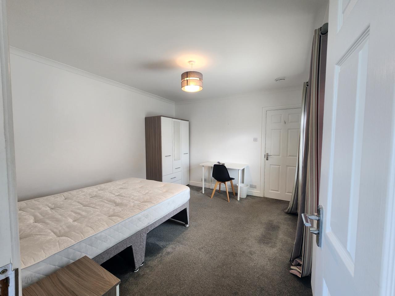 Room Hill Barton Road in Exeter