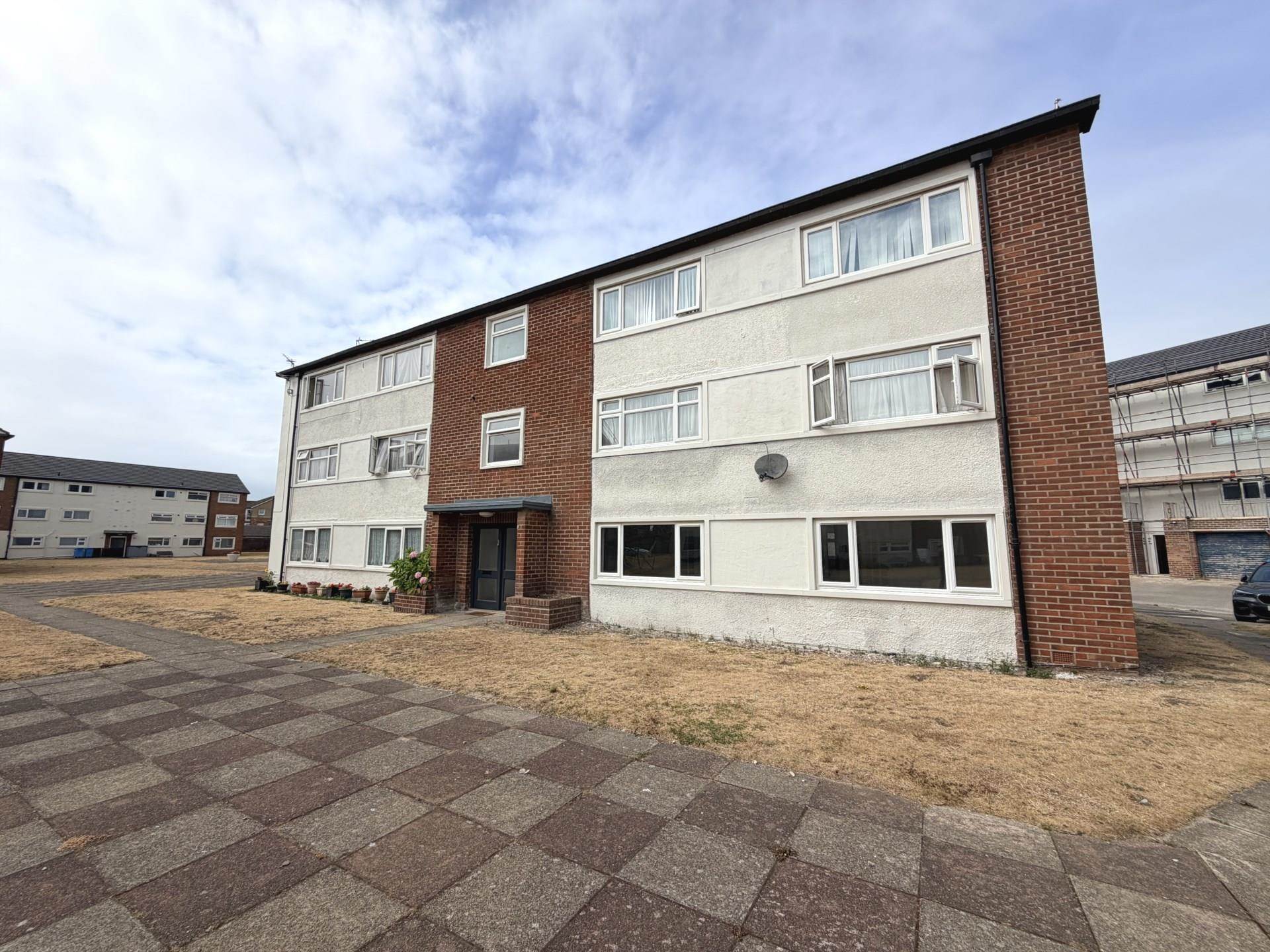 Flat New Road in Borough of Fylde