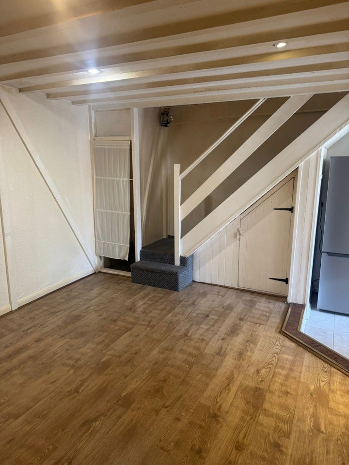 Room Torridge Road in Greater London