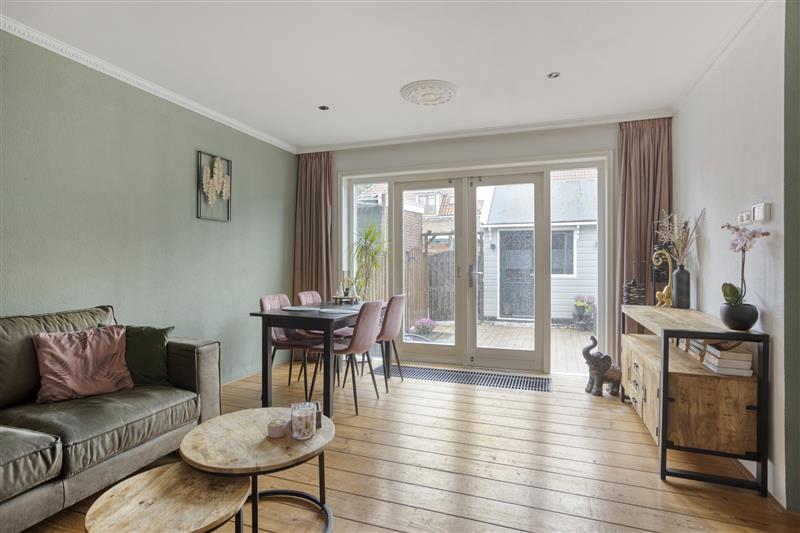 Twee-onder-één-kap te koop: Kruisstraat 20, Krommenie