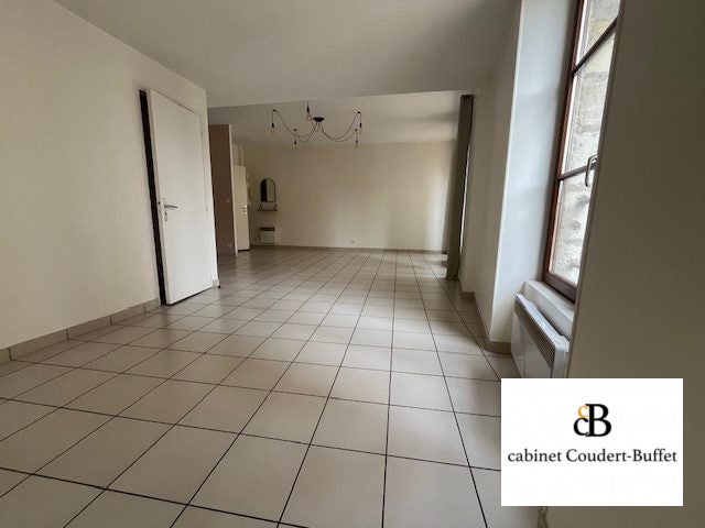 Appartement Rue Duguet à Cosne-Cours-sur-Loire