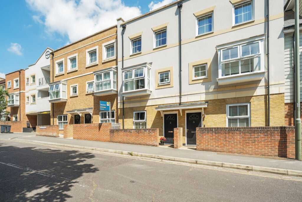 House Catteshall Lane in Waverley