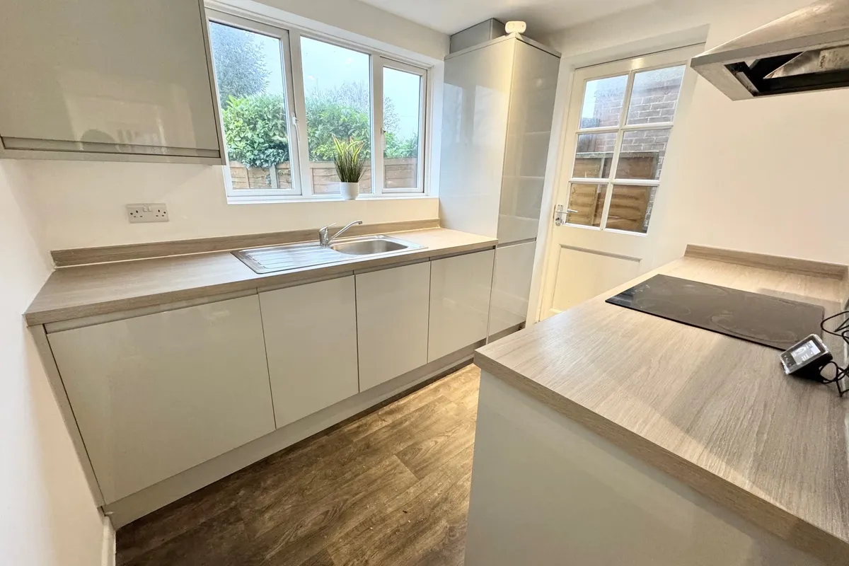 Flat Upton Road in Poole