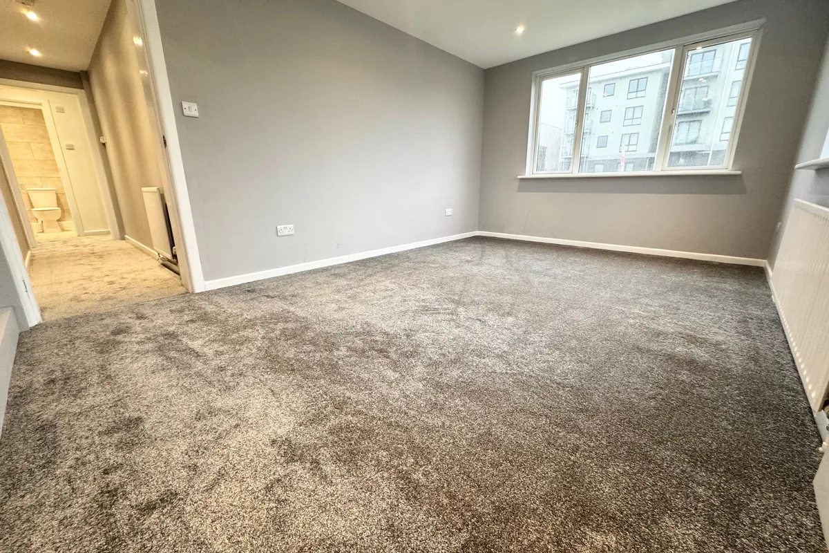 Flat Upton Road in Poole