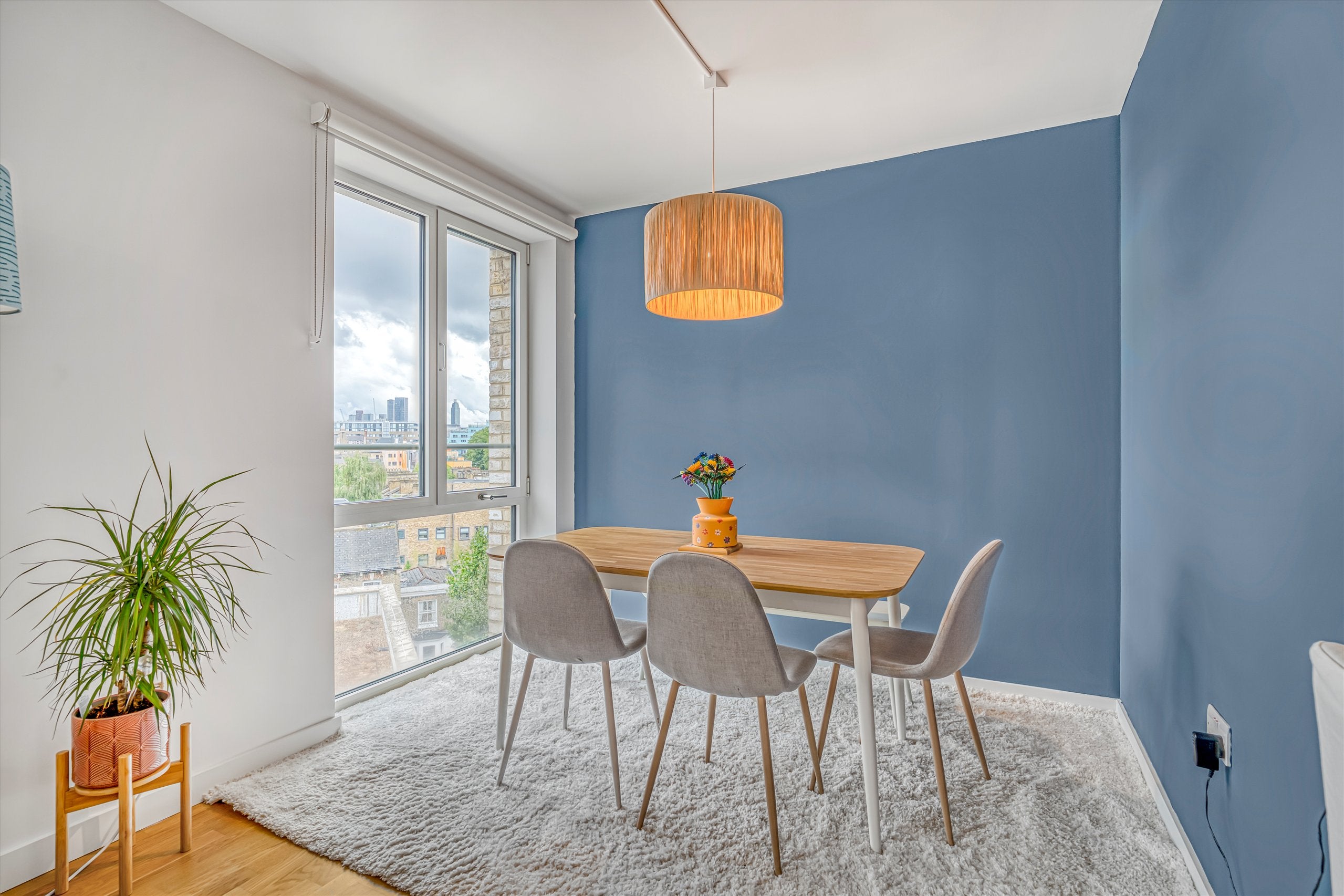 Flat Rodney Road in Greater London