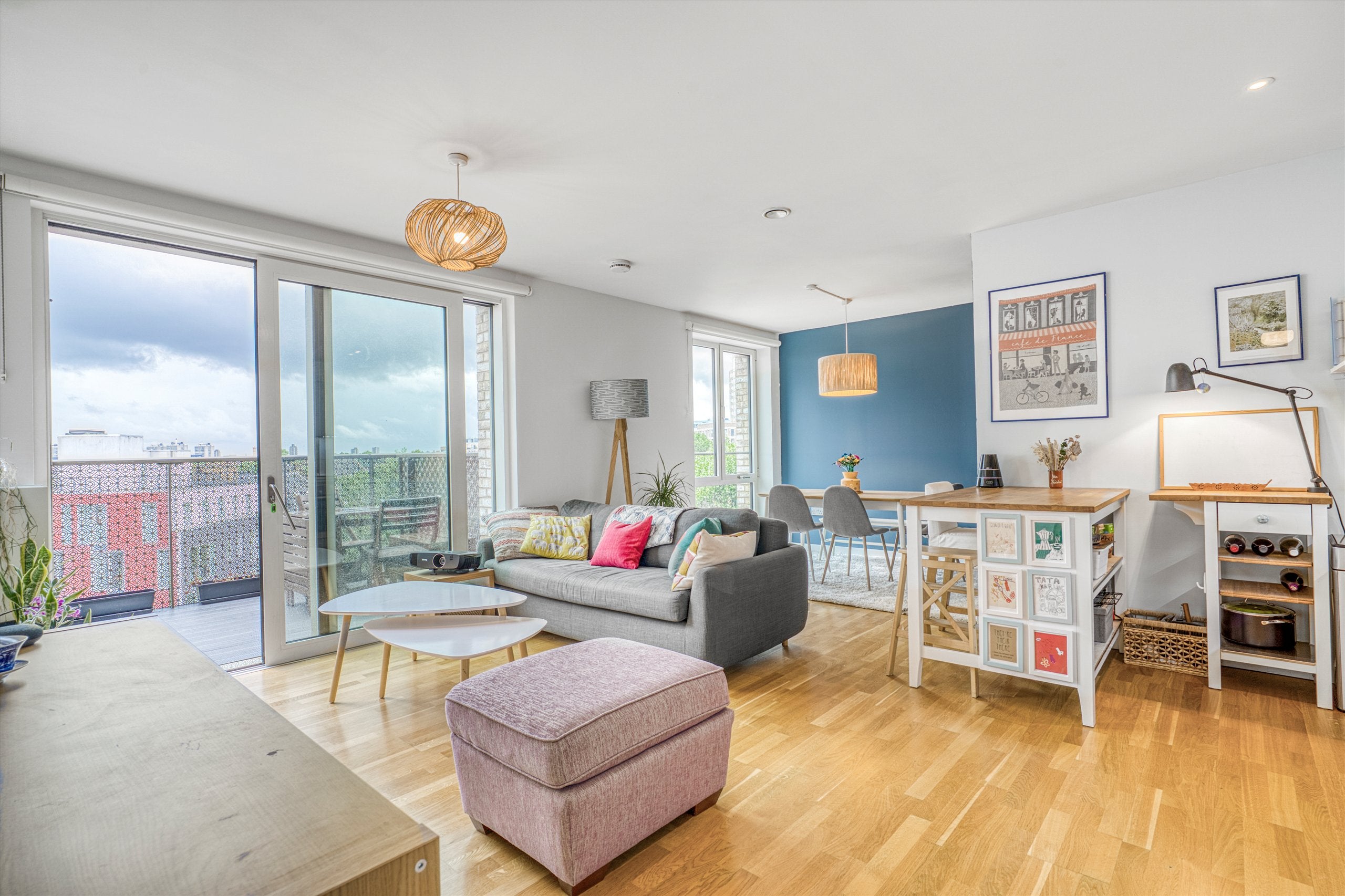 Flat Rodney Road in Greater London